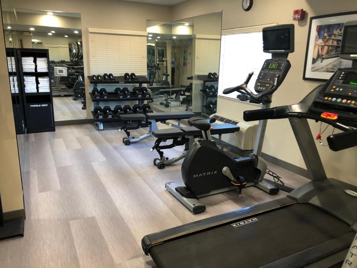 Candlewood Suites Fort Wayne - Nw By Ihg Buitenkant foto