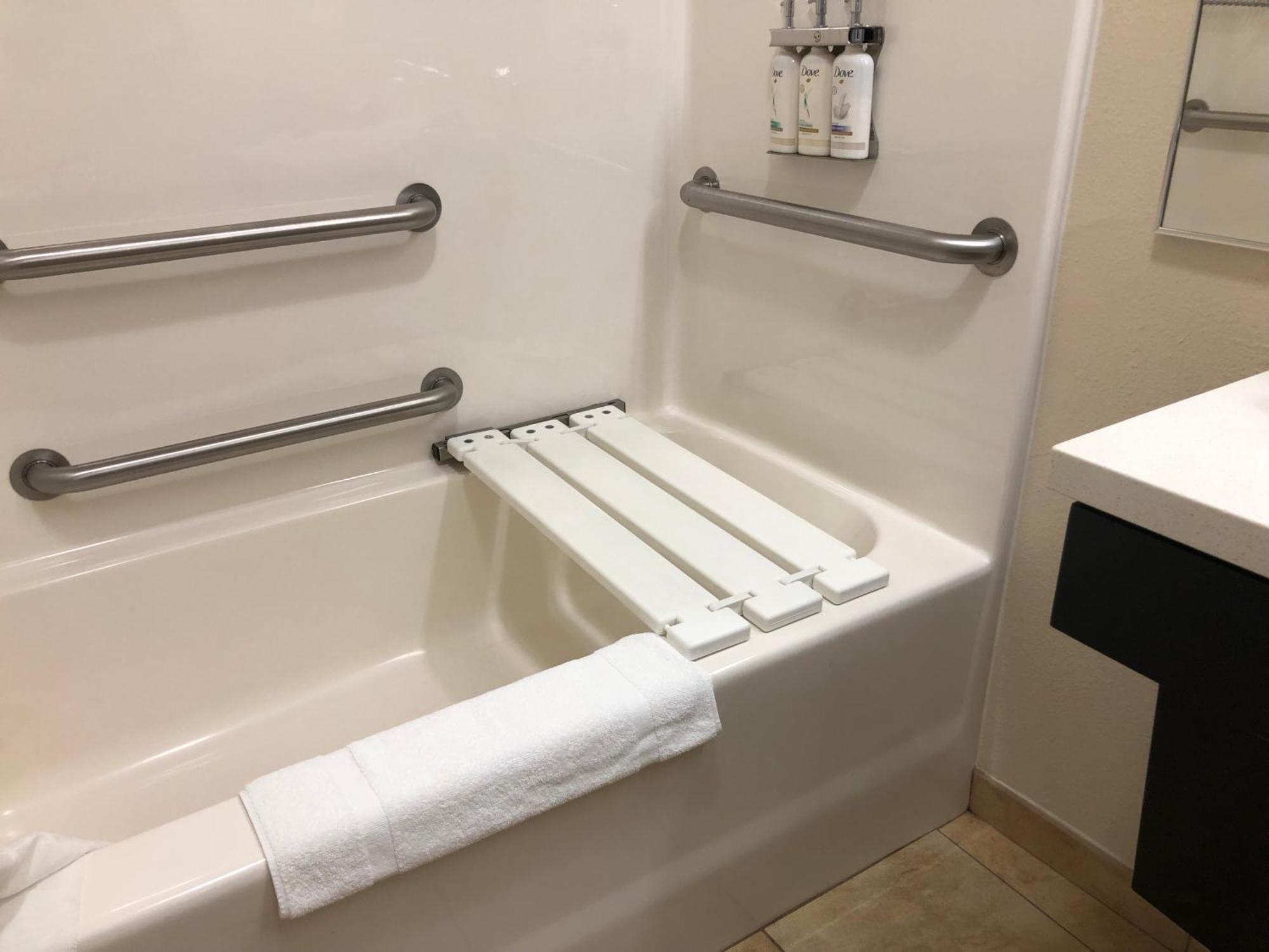 Candlewood Suites Fort Wayne - Nw By Ihg Buitenkant foto